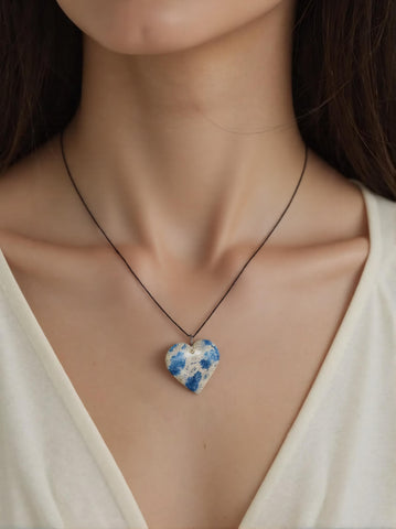 Pendentif Cœur en Jaspe K2 – Protection & Communication Intérieure