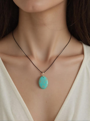 Pendentif Pierre de Lune Verte (Garnierite) Ovale – Estime de Soi, Énergie & Élévation Vibratoire