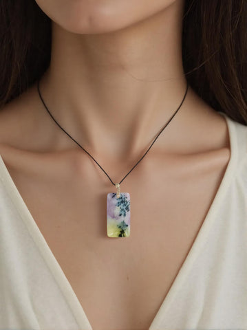Pendentif Opale Violette & Verte Rectangle Fin – Apaisement et Protection