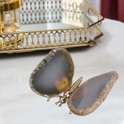 Papillon en lamelle d’agate naturelle