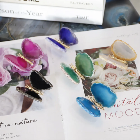 Papillon en lamelle d’agate naturelle