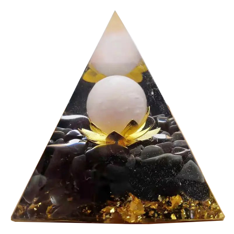 Pyramide de cristaux de guérison en orgone