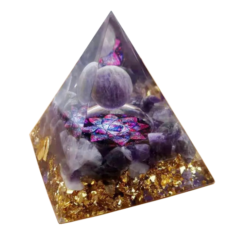 Pyramide de cristaux de guérison en orgone