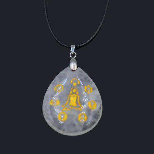 Pendentif Méditation en Cristal de Roche – Clarté et Amplification Énergétique
