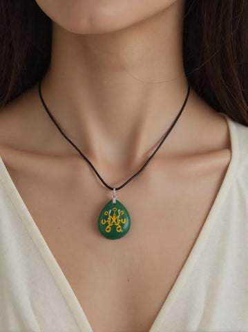Pendentif Méditation en Aventurine Verte – Abondance et Équilibre