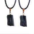 Pendentif en tourmaline noire brute - Protection et Énergie Puissante - Gemio.ch