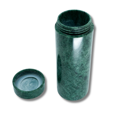Wasserflasche aus Stein - Türkisfarbige Textur - Erdenergie und natürliche Eleganz