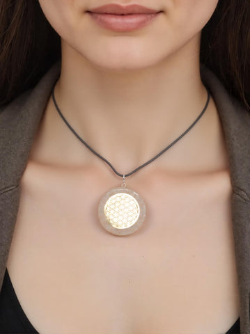 Pendentif en Sunstone Chargé en Énergie Reiki Orgon - Énergie Solaire et Protection EMF