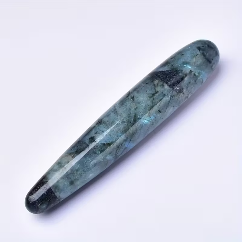 Bâton de Massage en Labradorite de 18 cm – Protection, Intuition et Régénération Énergétique - Gemio.ch