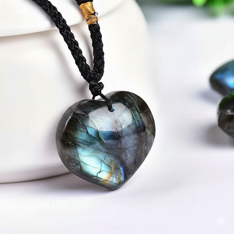 Talisman de Protection - Pendentif Cœur Labradorite (3 cm)