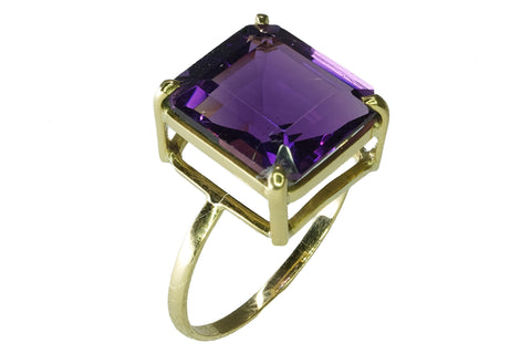 Ring aus Gelbgold und Amethyst