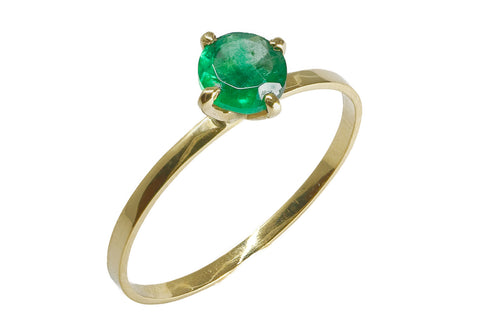 Bague solitaire en or jaune et émeraude