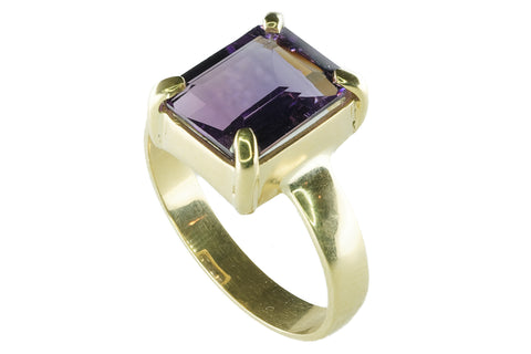 Ring aus Gelbgold und Amethyst