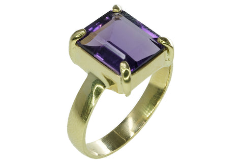 Ring aus Gelbgold und Amethyst