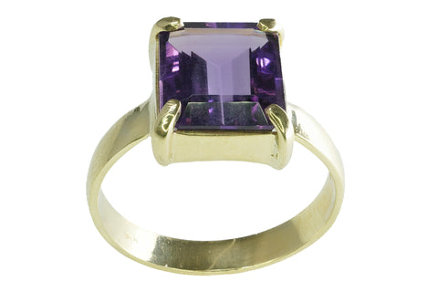 Ring aus Gelbgold und Amethyst