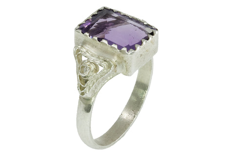 Ring aus Silber und Amethyst