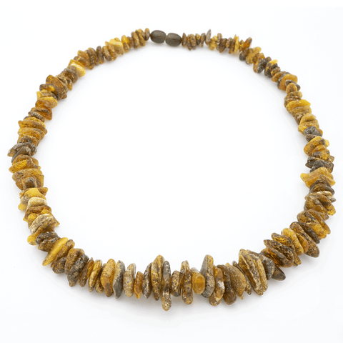 Collier Ambre Perles Éclats – Vert, Équilibre et Harmonie Naturelle