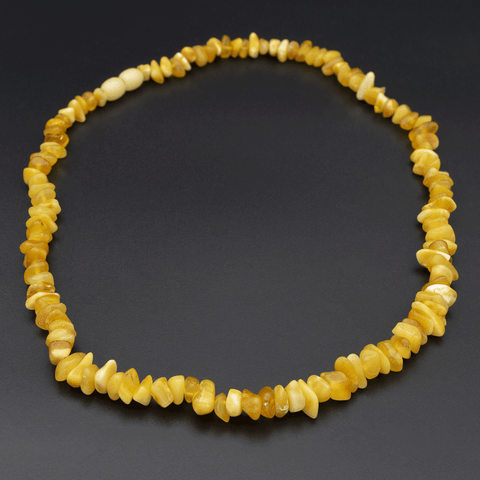 Collier Ambre Perles Éclats – Lait, Pureté et Équilibre Naturel