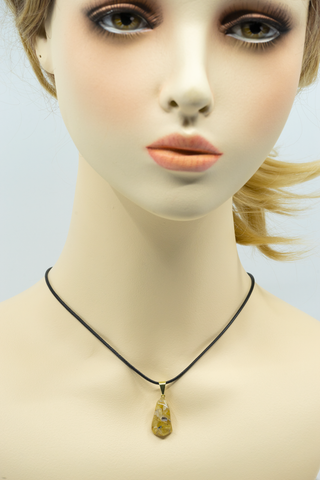 Pendentif Brut en Quartz Rutile