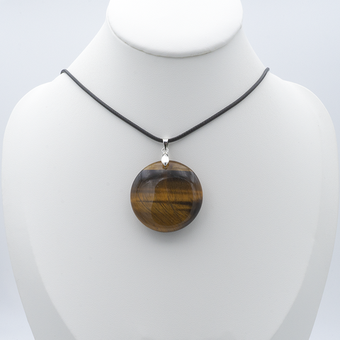 Pendentif Rond en Œil de Tigre Extra – Force Intérieure & Protection Naturelle