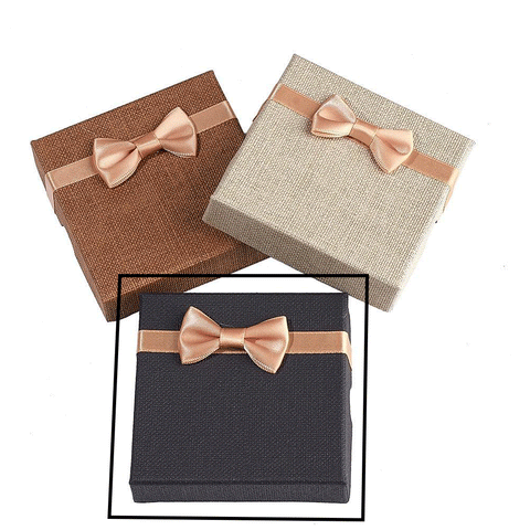 Boîte cadeau en carton pour bijou avec ruban