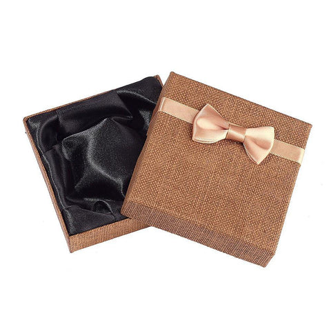 Boîte cadeau en carton pour bijou avec ruban
