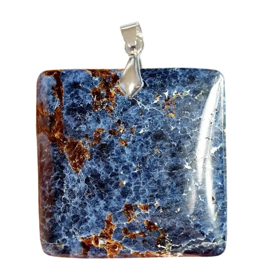 Pendentif Carré en Dumortiérite – Calme & Expression Authentique
