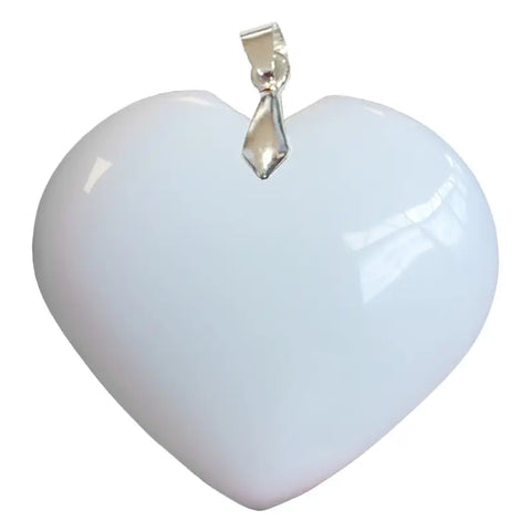 Pendentif Cœur en Opale Blanche – Pureté & Élévation